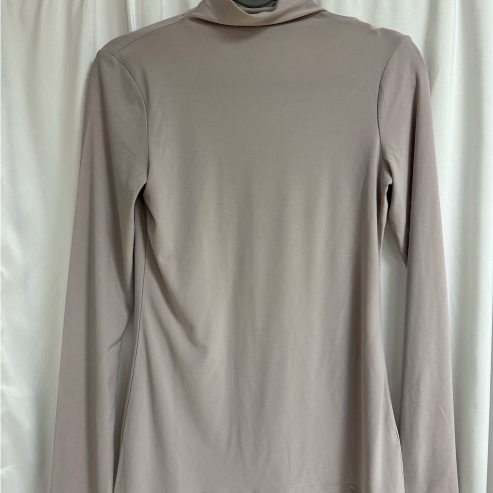 Halogen Gray Top
